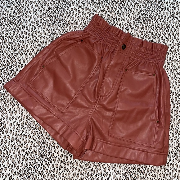 ZARA Faux Leather Paper Bag Style High Waisted Bermuda Shorts RN 77302 GUC - Picture 8 of 16
